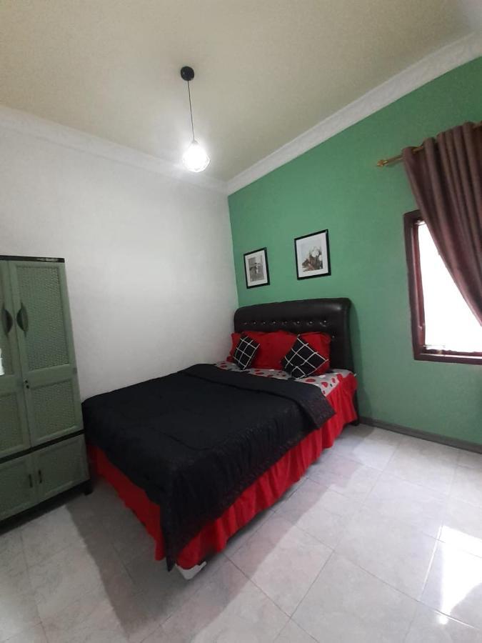 Homestay Berkah Syariah Букіттінгі Екстер'єр фото