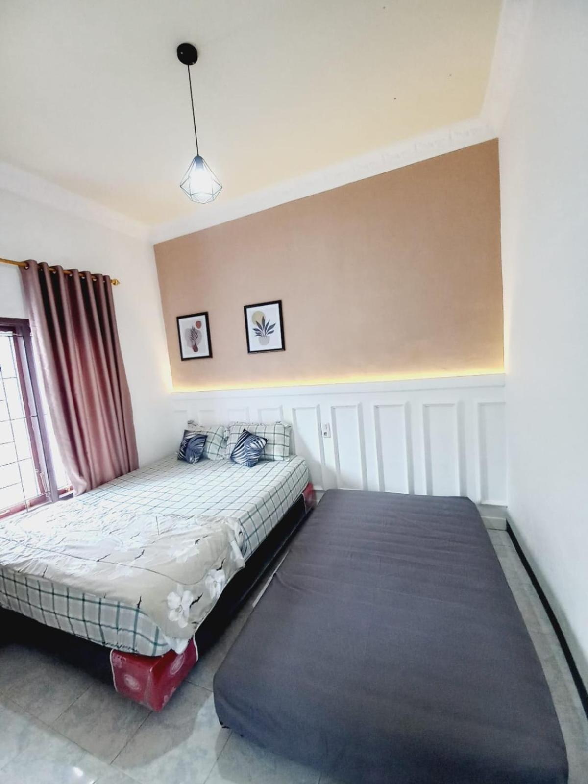 Homestay Berkah Syariah Букіттінгі Екстер'єр фото